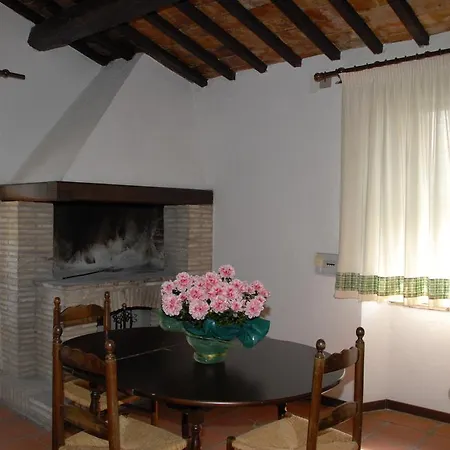 Çiftlik konaklama Agriturismo Fonte Abellana *